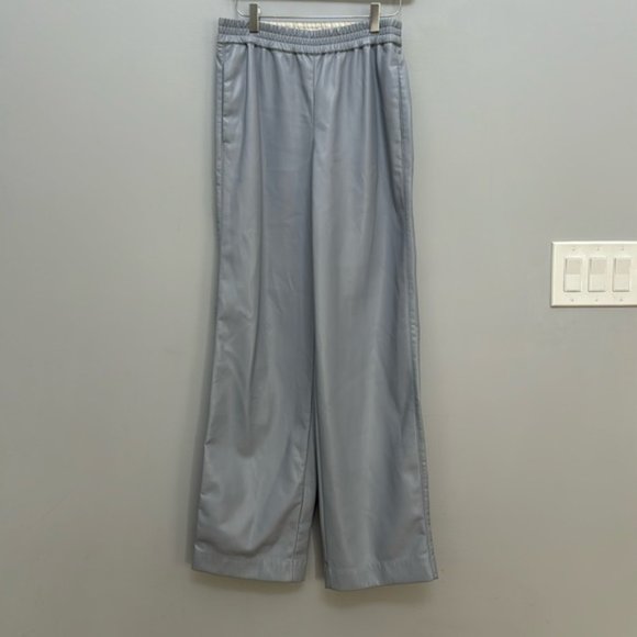 Aritzia Babaton Periwinkle Blue Faux Leather Wide Leg Knightly Pants Size 0 - Picture 3 of 10
